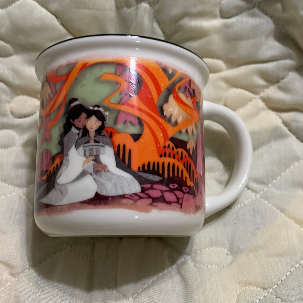Illumicrate coffee mug